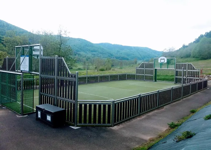 Prades Pyrenees Ariegeoise * Prades (Ariege)